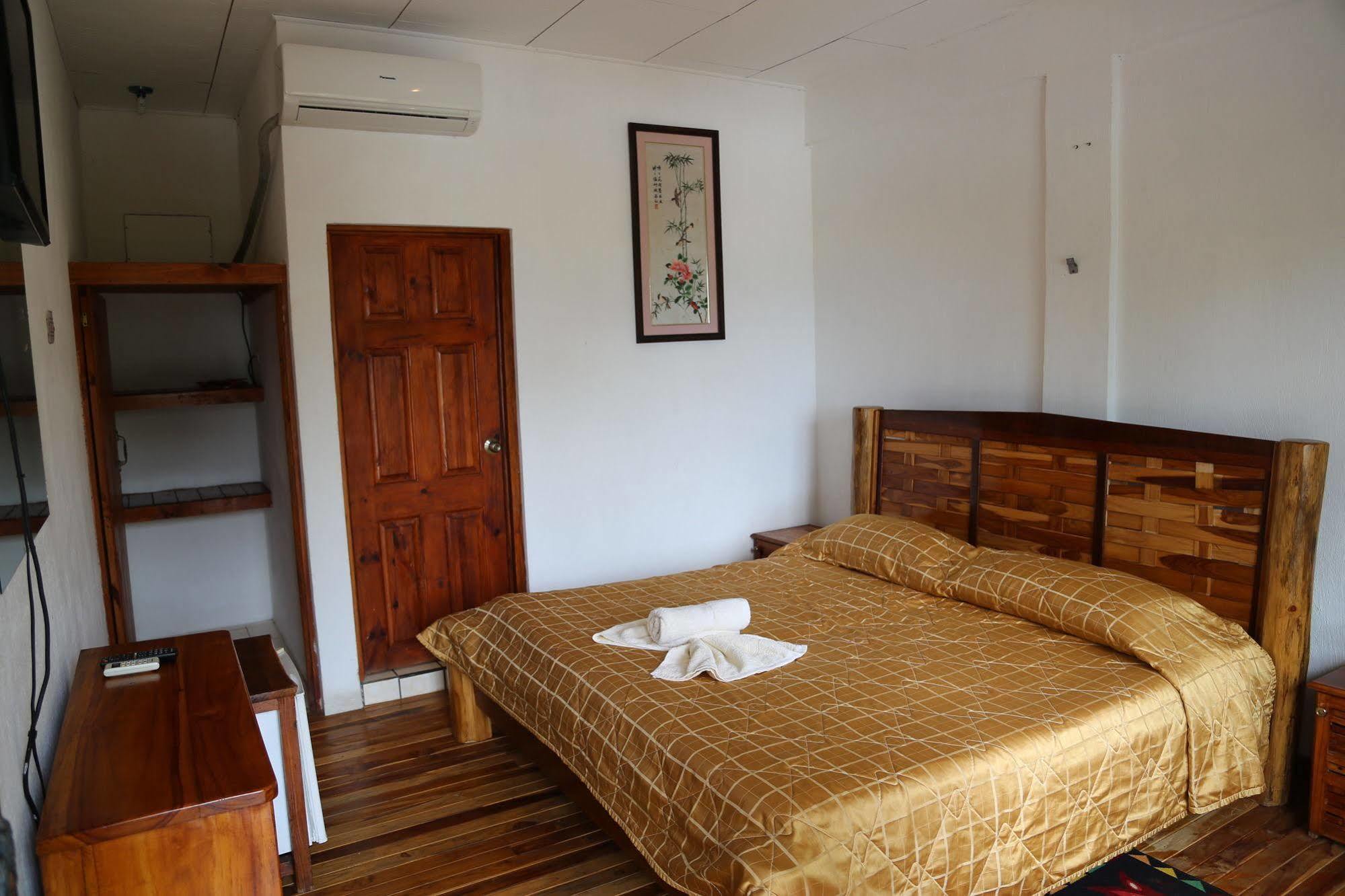 Hotel Coco Beach Manuel Antonio Exteriér fotografie